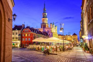 Main,Square,Of,The,Old,Town,Of,Poznan,,Poland,On - Rejs365